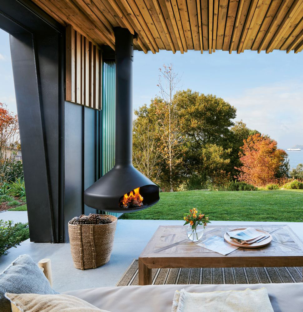 Ergofocus wood outdoor